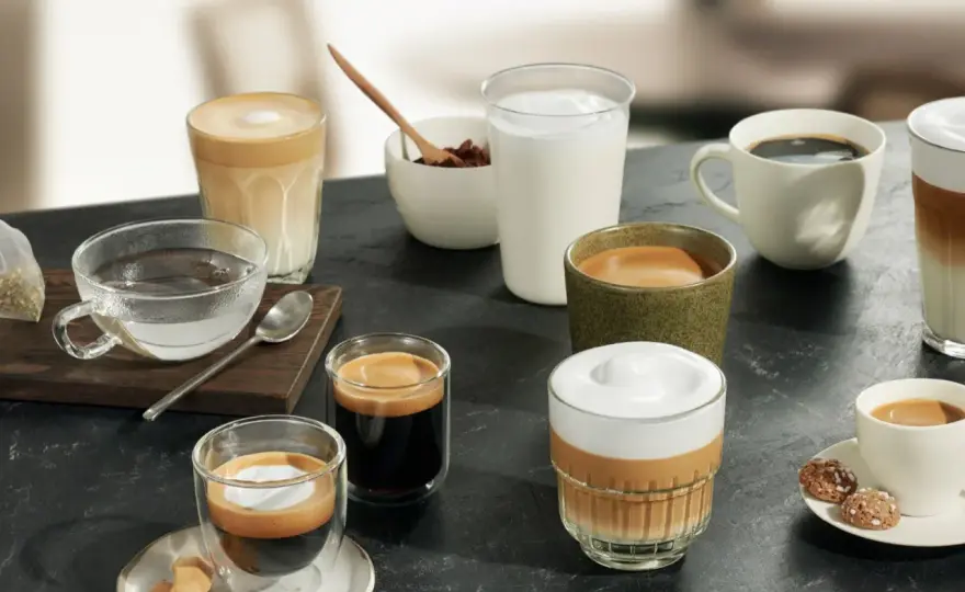 Cappuccino we wnętrzach - z czym je łączyć?